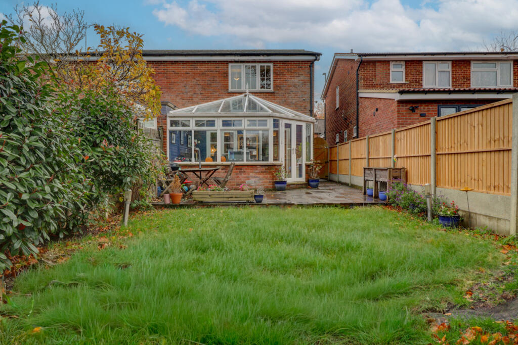 Main image of property: White Lion Road, Amersham, Buckinghamshire, HP7