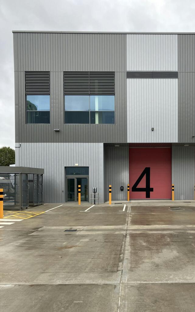 Units 4 exterior.jpg