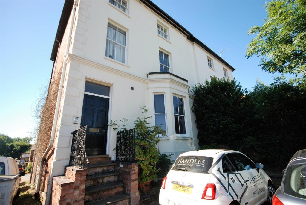 Main image of property: 80 Emscote Road, Warwick