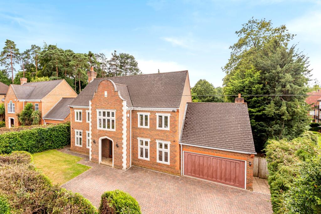Main image of property: Cross Road, Sunningdale