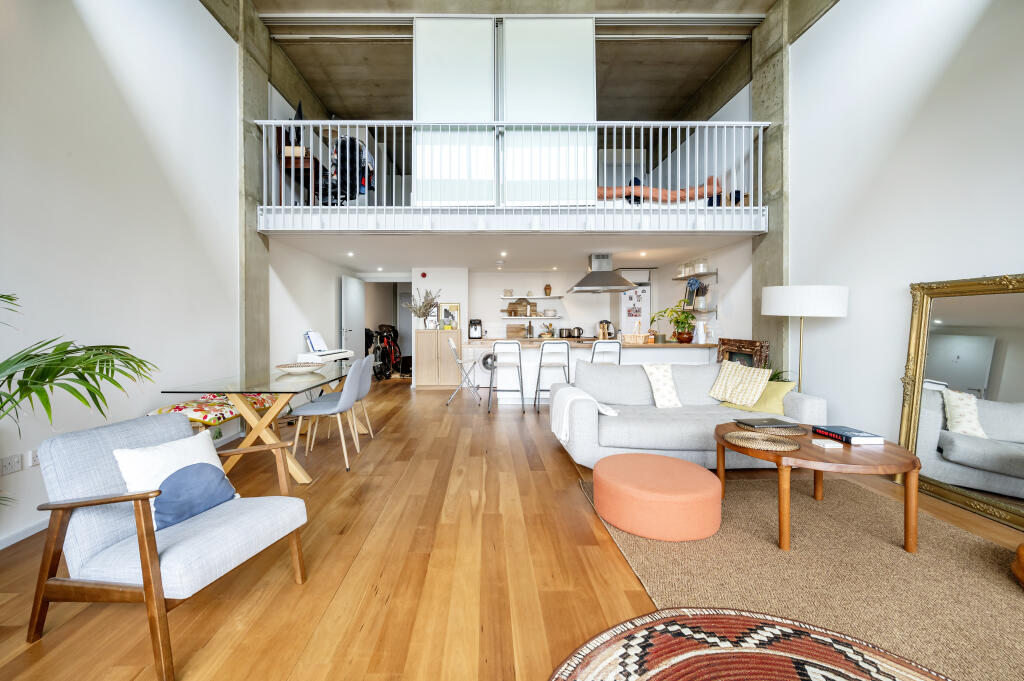 Main image of property: Union Wharf, Wenlock Basin, N1