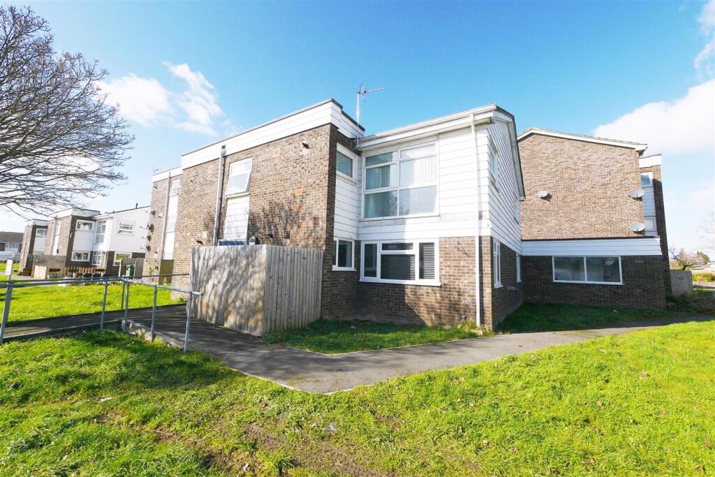 Main image of property: Daisy Bank, Abingdon