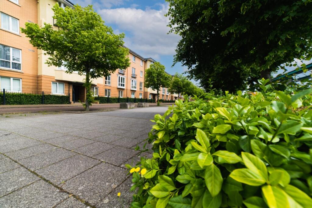 Main image of property: Aprilia House, Ffordd Garthorne