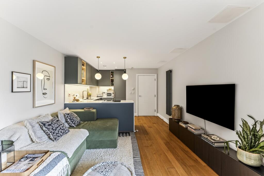 Main image of property: St. Georges Grove, London