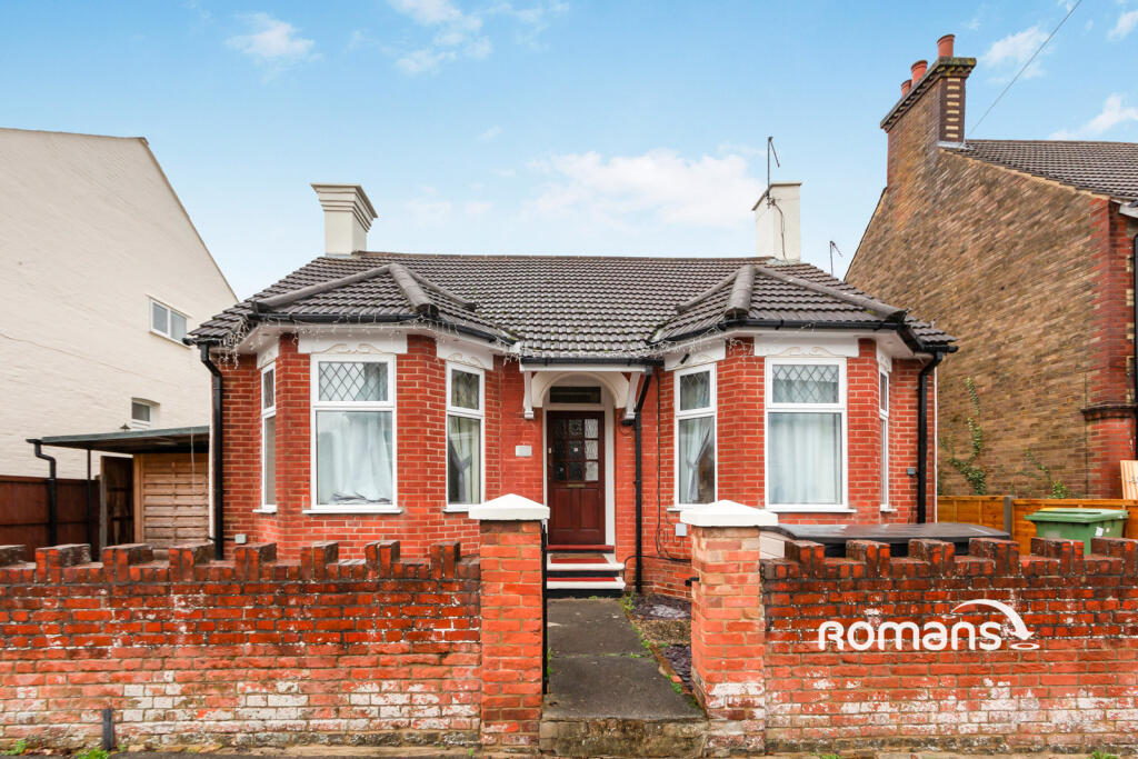 Main image of property: Holly Road, Aldershot, Hampshire, GU12