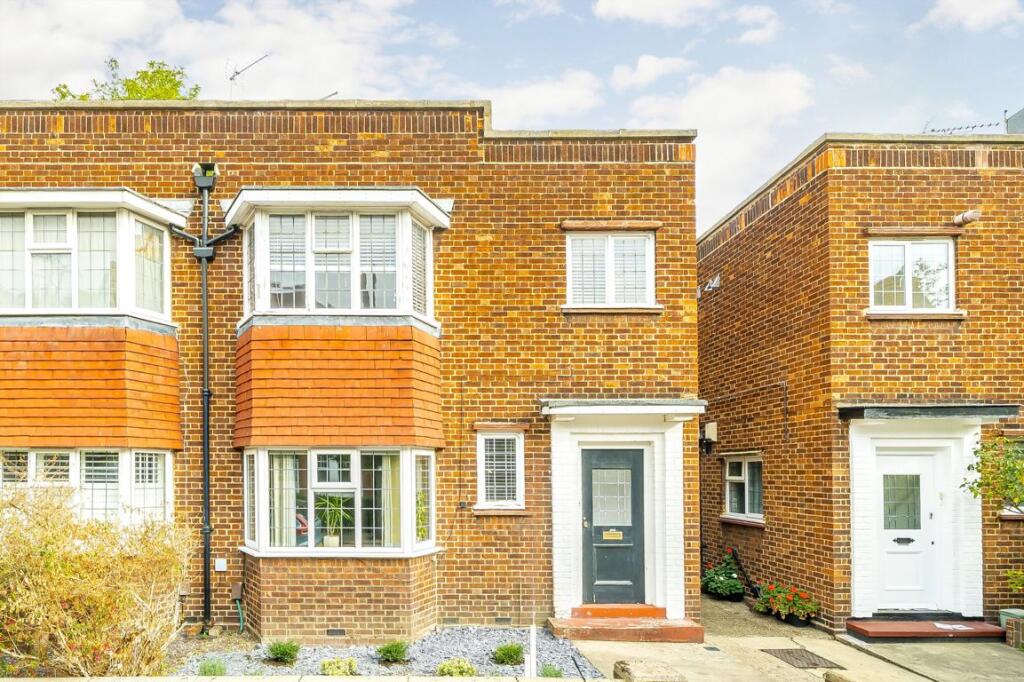 Main image of property: Fairlawn Avenue, Chiswick