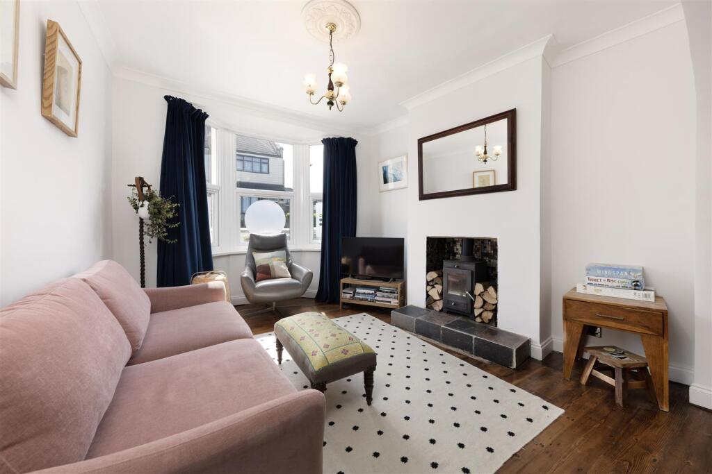 Main image of property: Alabama Street, London