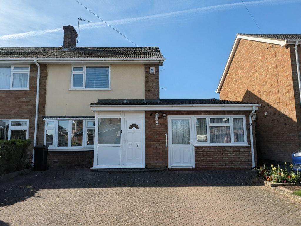 Main image of property: Waltham Crescent, Nuneaton