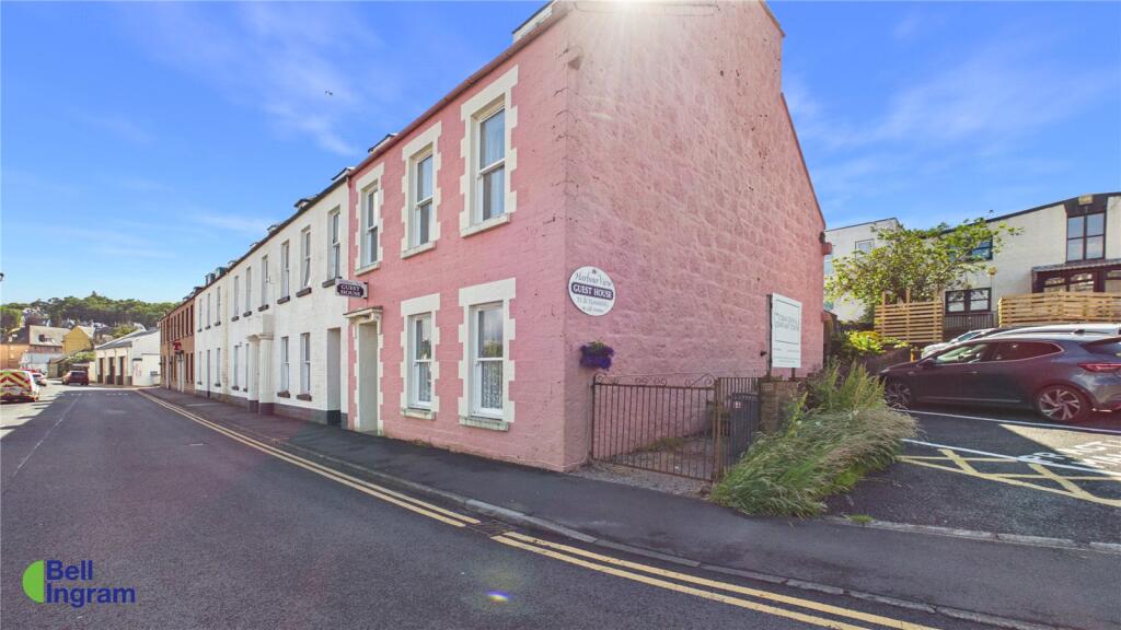 Main image of property: Cawdor Place, Shore Street, Oban, Argyll and Bute, PA34