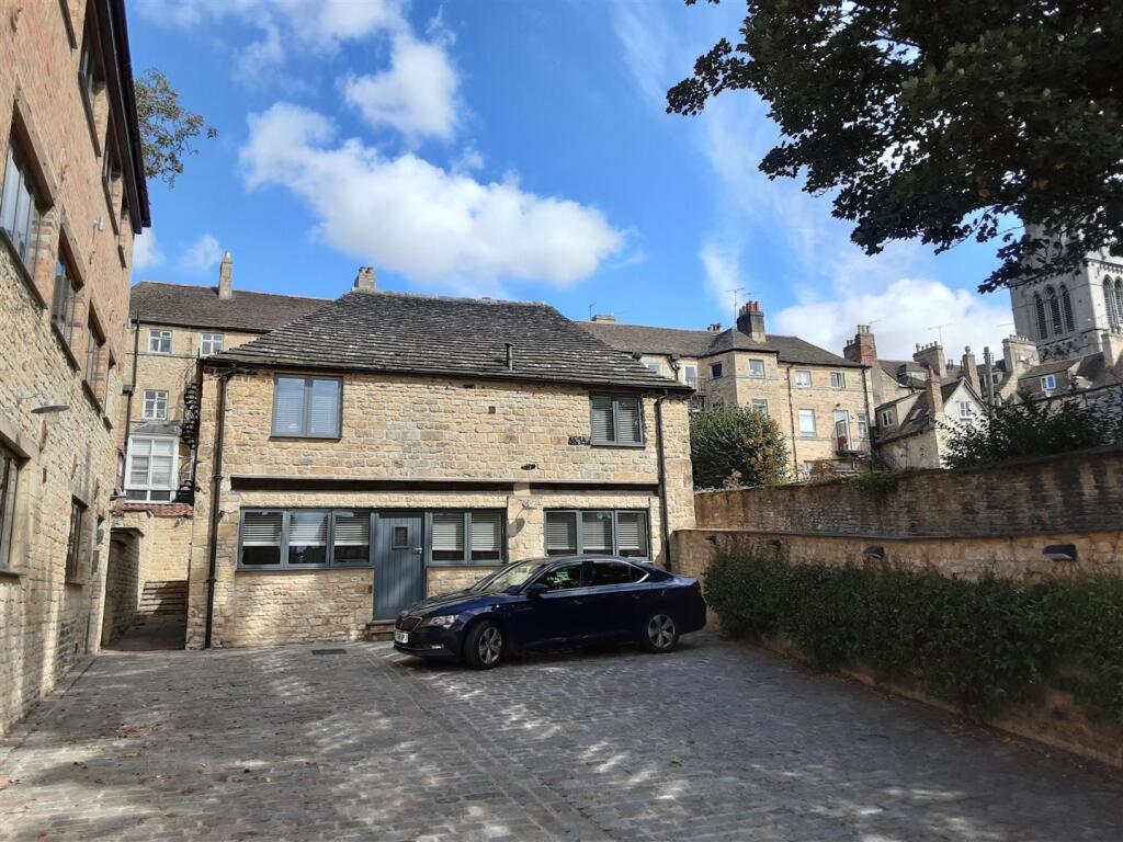 Main image of property: Cobblestone Yard, Stamford,