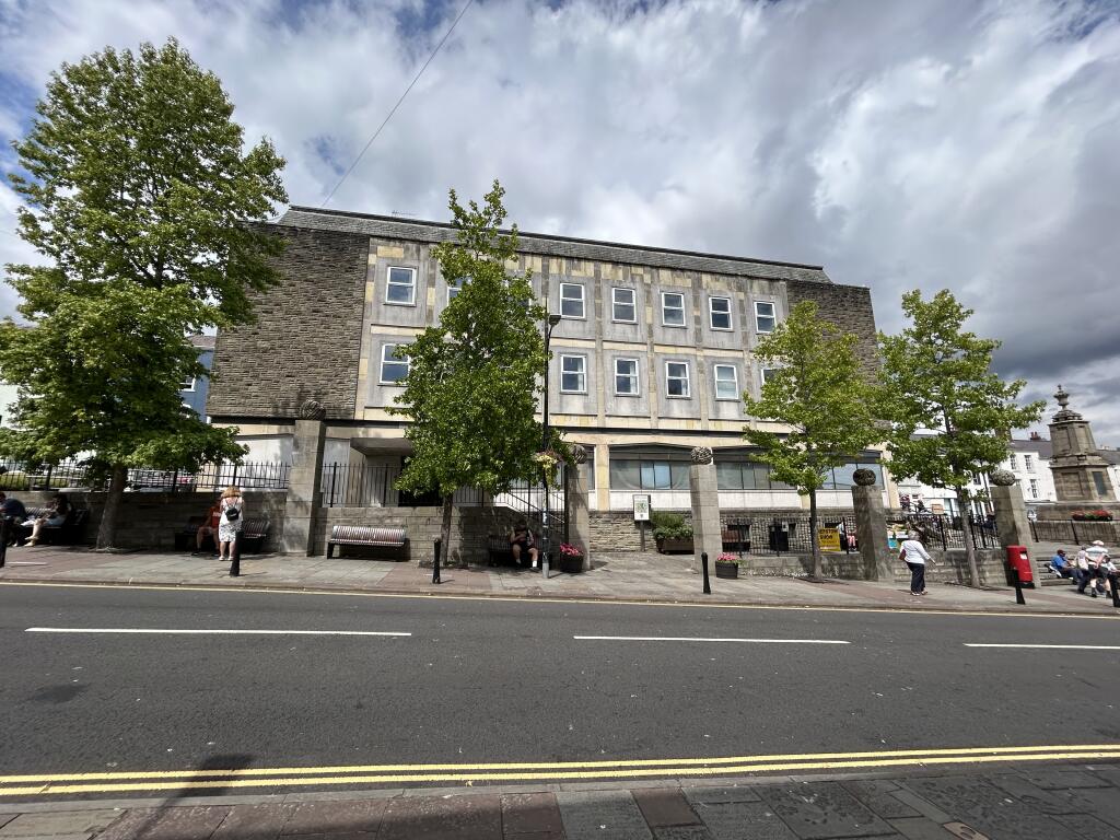 Main image of property: Bank House, High Street, Chepstow
