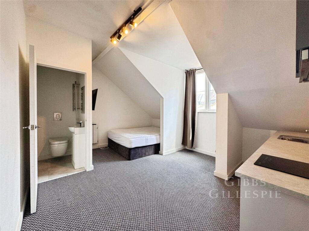 Main image of property: Bond Street, London, W5