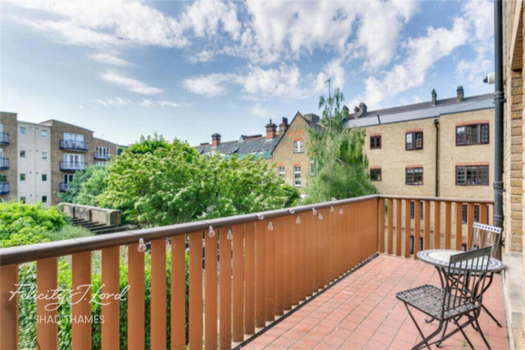 Main image of property: The Circle, Queen Elizabeth Street, SE1