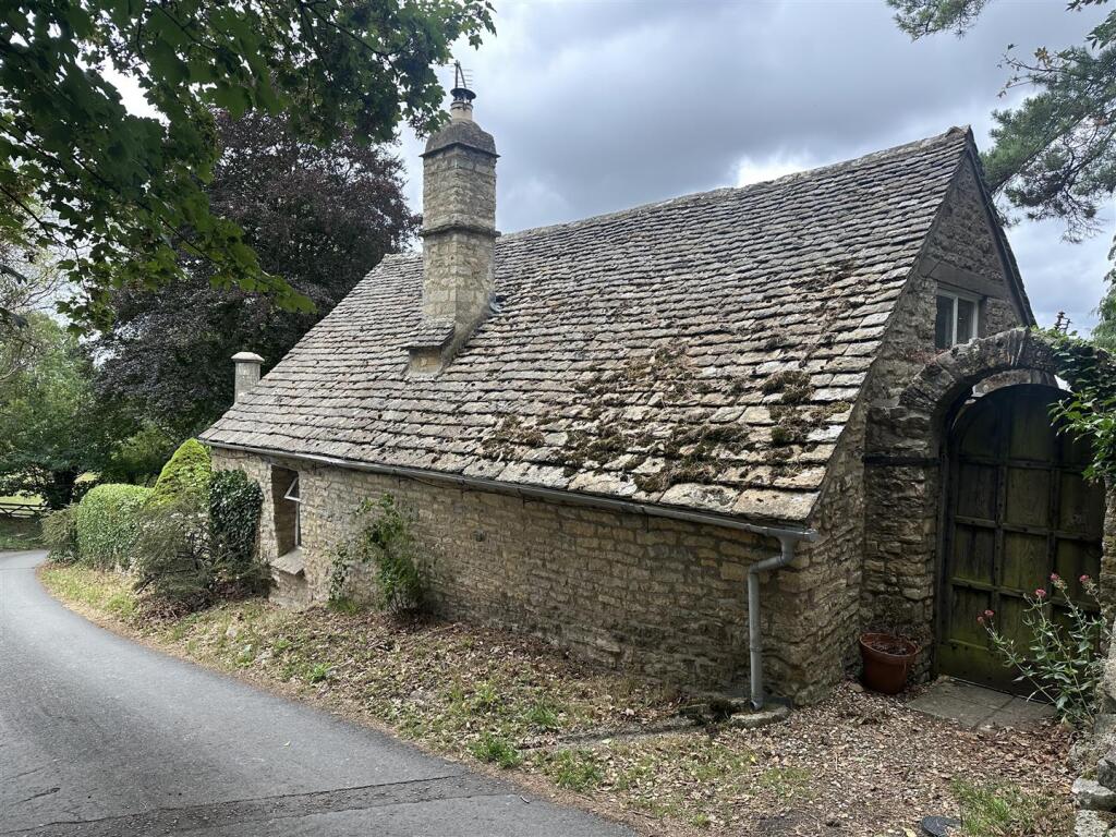 Main image of property: Bournes Green, Stroud