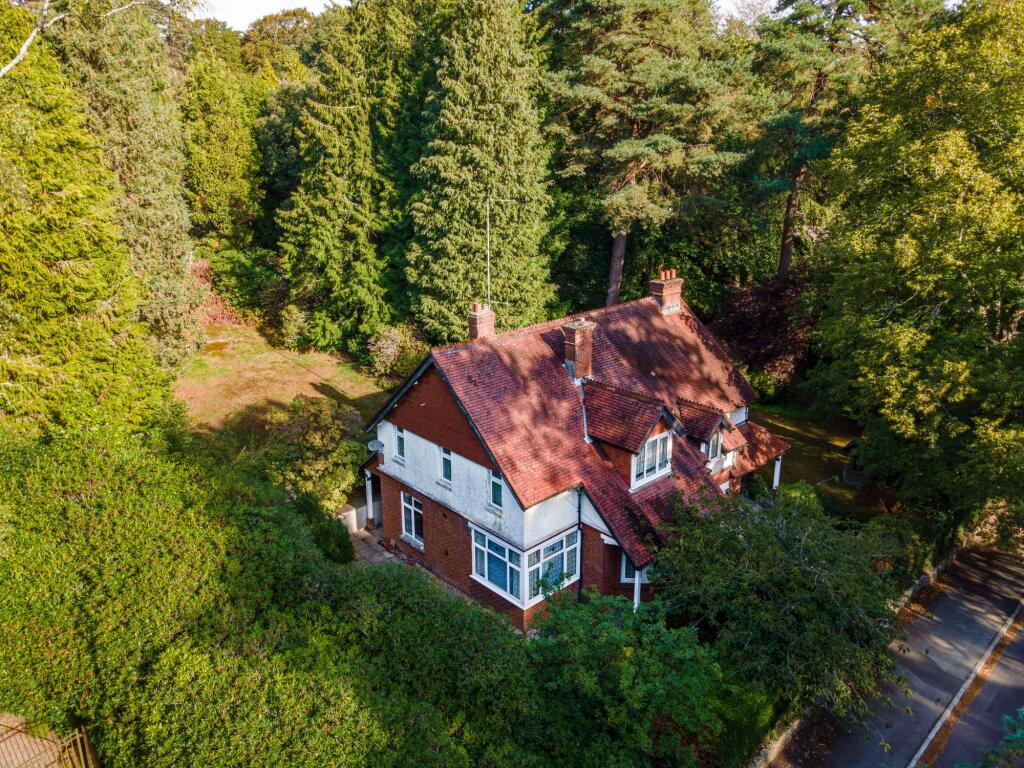 Main image of property: Western Road, Branksome Park BH13