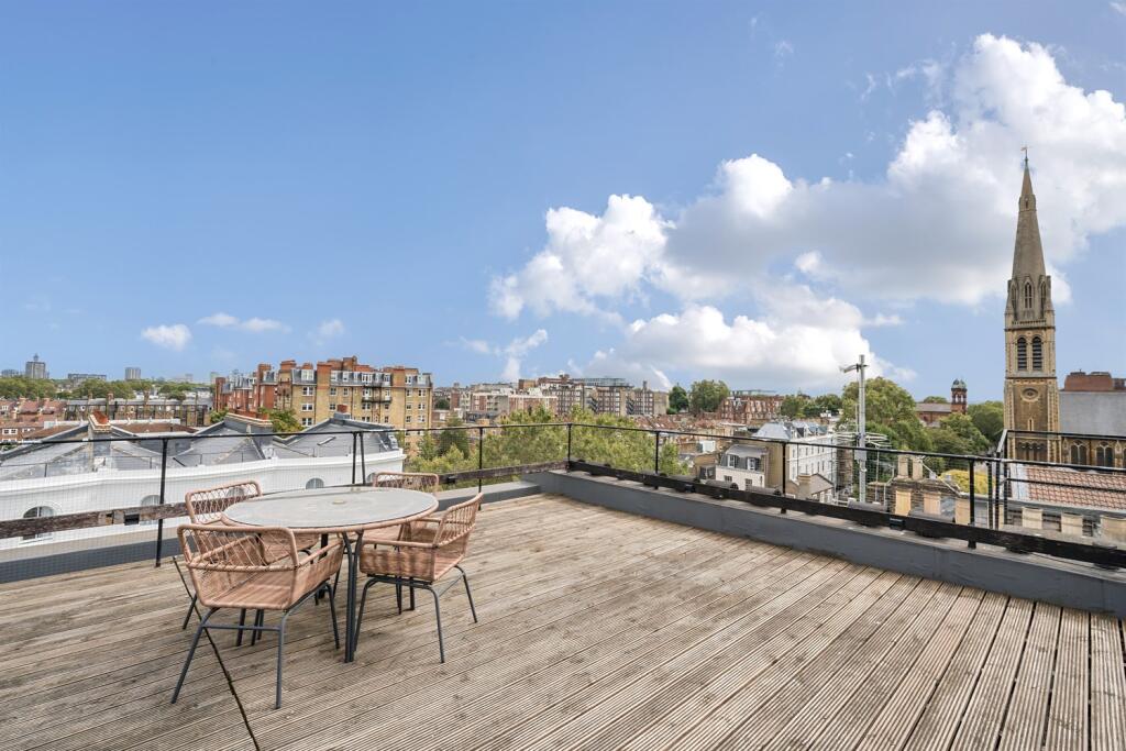 Main image of property: Prince's Square, W2