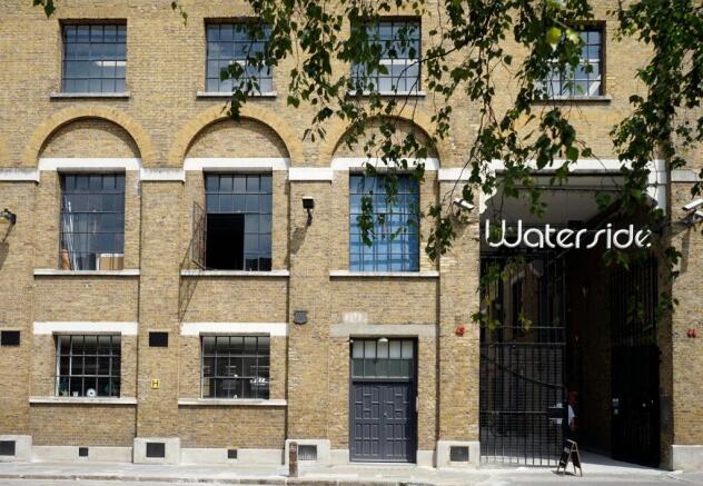Waterside Frontage
