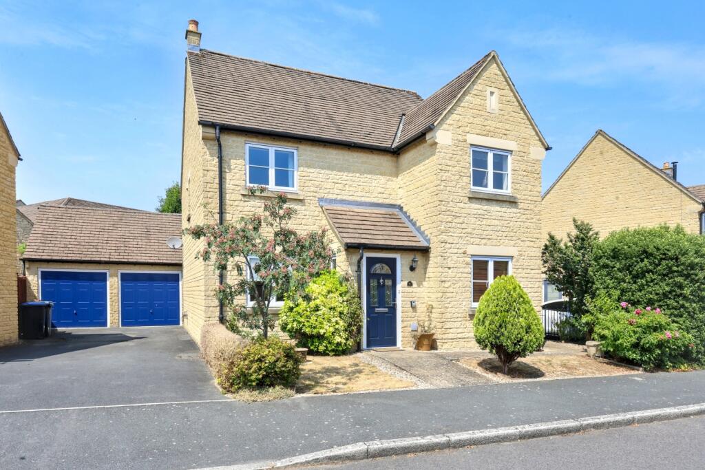 Main image of property: 4 Willow Drive, Carterton