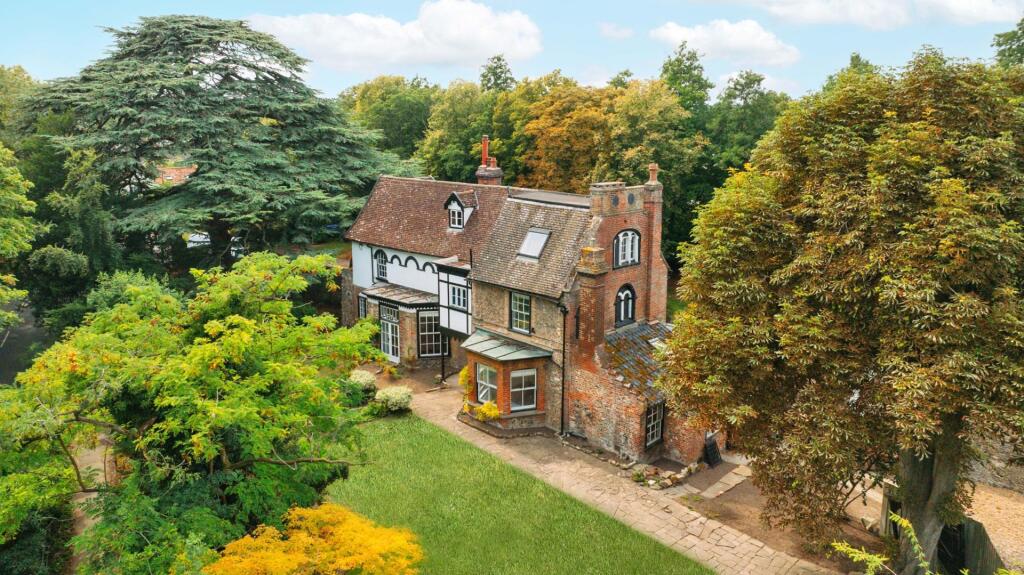 Main image of property: St Nicholas, Bury St. Edmunds