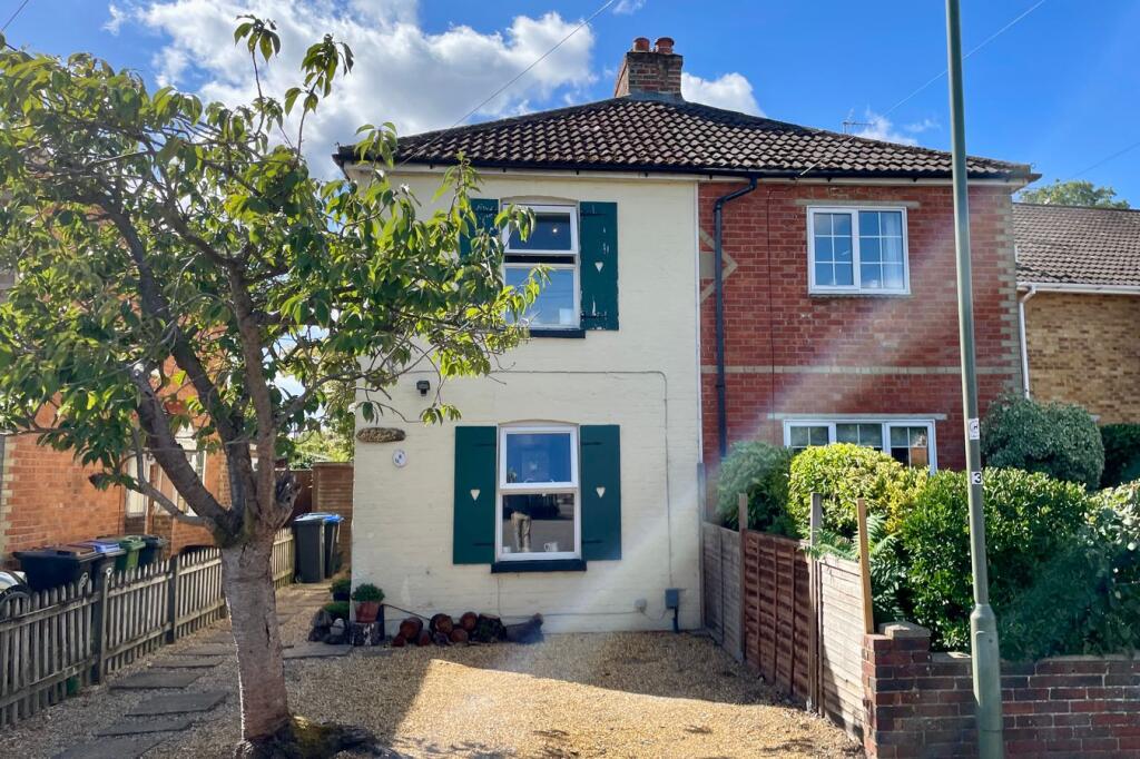Main image of property: Rorkes Drift, MYTCHETT, GU16