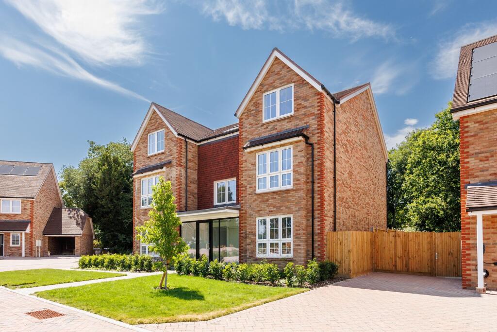 Main image of property: Oak Park Place, Goldbridge Road, BN8