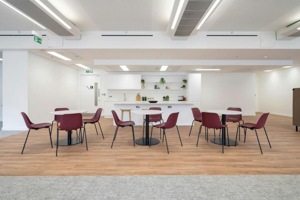 4th Floor - Fully Fitted