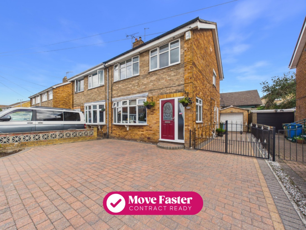 Main image of property: Roslyn Crescent, Hedon, Hull,  HU12 8HR