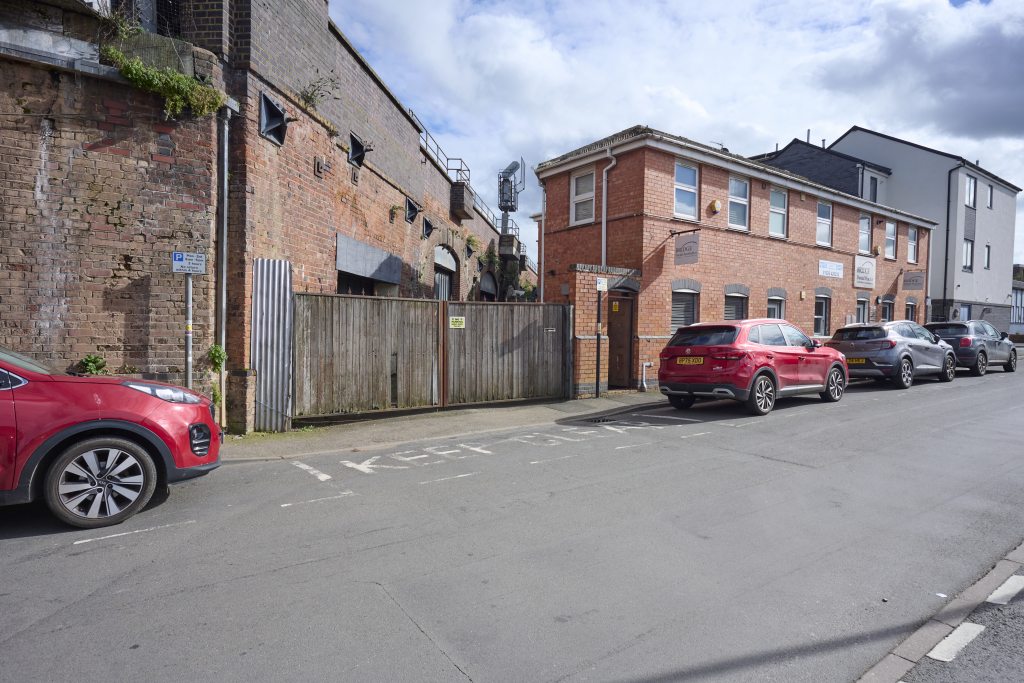Flexible property space