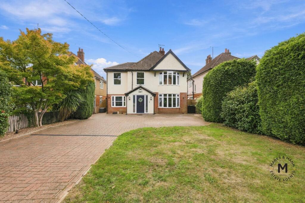 Main image of property: Main Road, Martlesham Heath, Ipswich, IP5