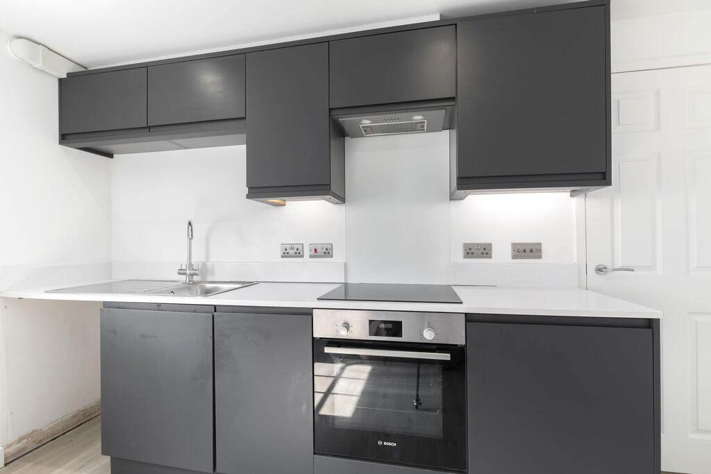 Main image of property: St Pauls Street South, Cheltenham GL50 4AW