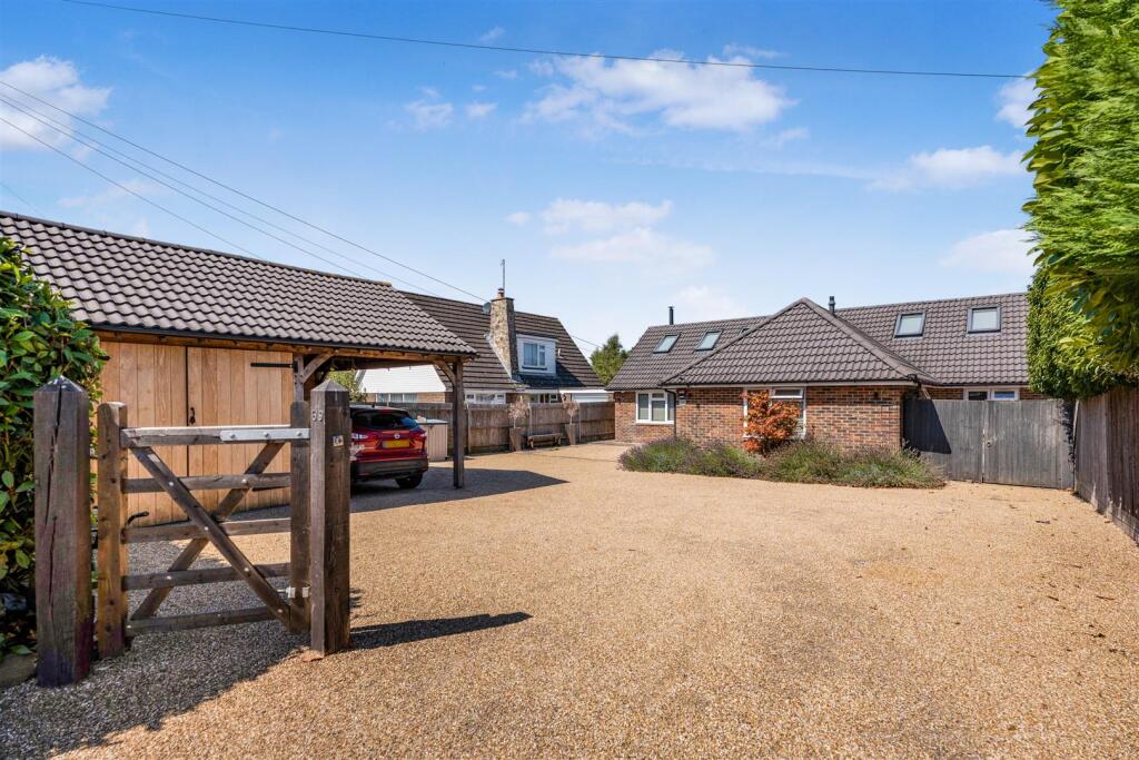 Main image of property: Kings Road, Horsham