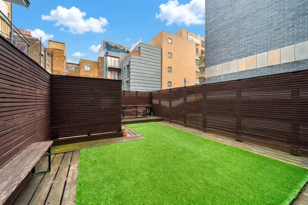 Main image of property: Ratcliffe Cross Street, London, E1