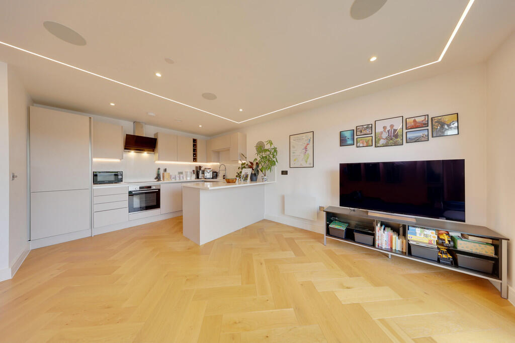 Main image of property: Knoll Rise, Orpington