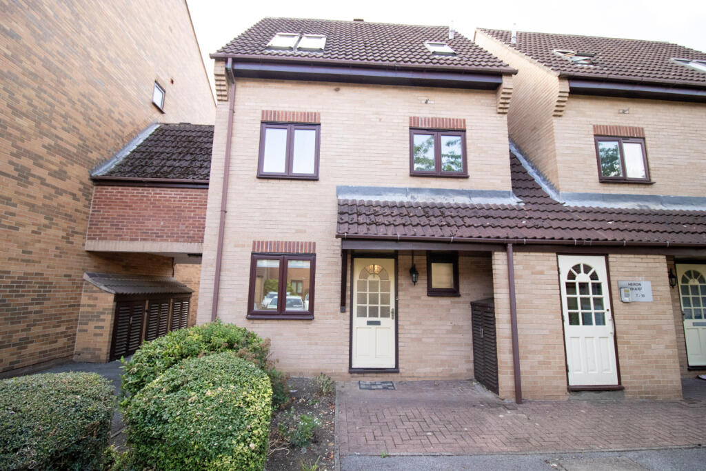 Main image of property: Heron Wharf, Castle Marina, Nottingham, NG7