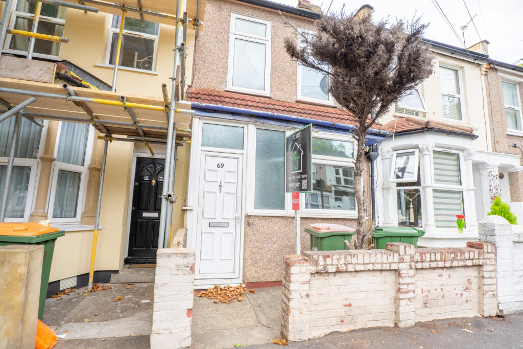 Main image of property: Manor Park, London, E12 6JT