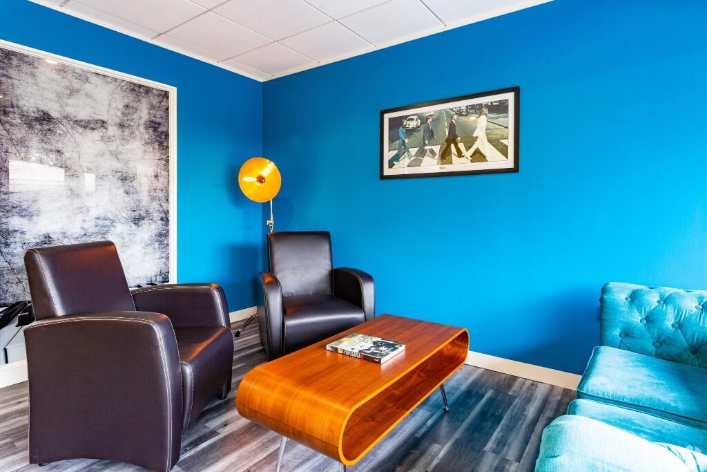 Lounge area