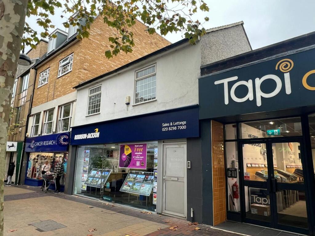 Main image of property: First Floor, 124 Broadway, Bexleyheath, DA6 7DQ