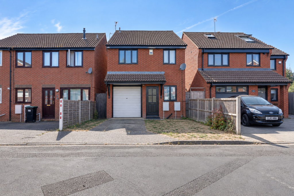 Main image of property: Mandy Close, Ipswich, IP4