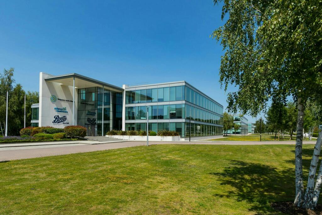 Building 2 The Heights Weybridge 1.jpg