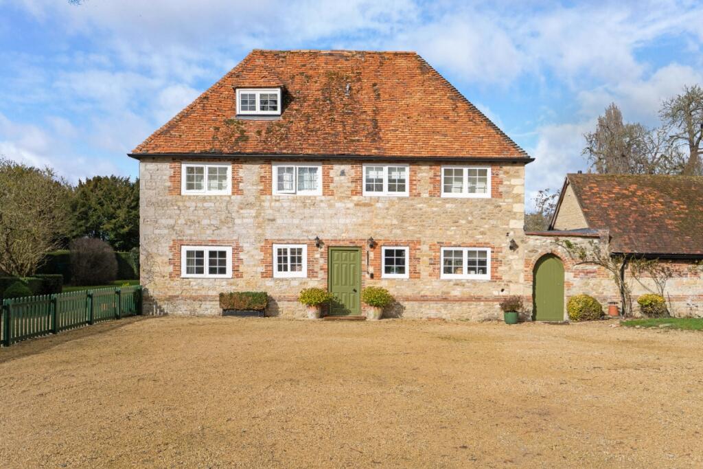 Main image of property: Newington Wallingford OX10