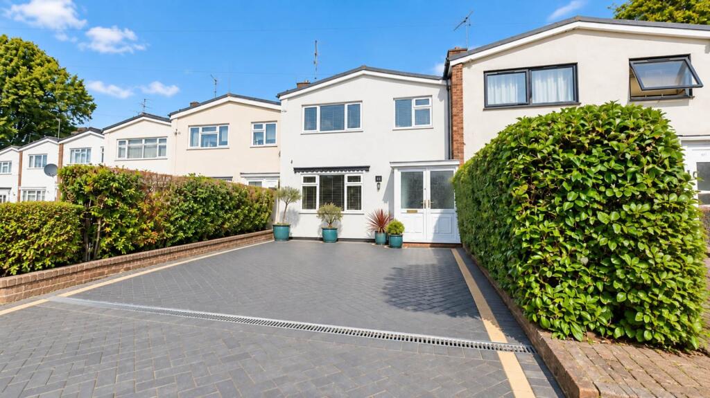 Main image of property: High Dells, Hatfield
