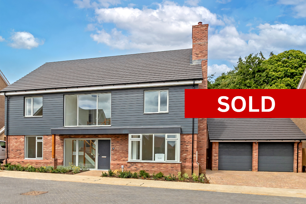 Main image of property: CHEQUER TREE WAY,
Maulden,
MK45 2PW