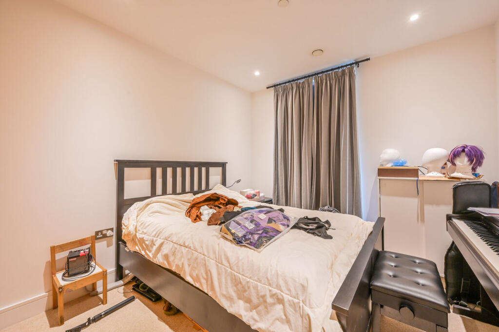 Main image of property: Thanet Tower, Canning Town, London, E16