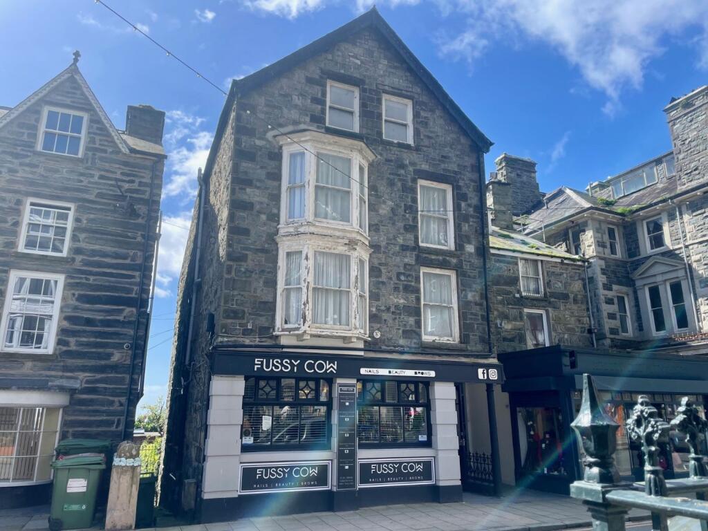 Main image of property: Marine House, Barmouth, LL42 1DS