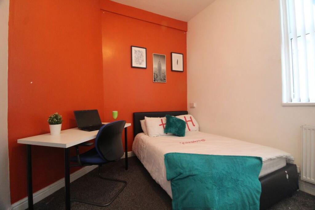 Main image of property: Wilkinson Street, S10