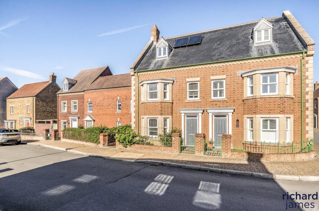 Main image of property: Leaze Street, East Wichel, Swindon, Wiltshire, SN1