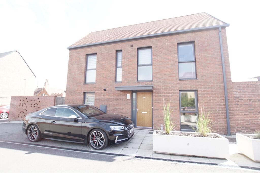 Main image of property: Gresley Close, Stratford-upon-Avon