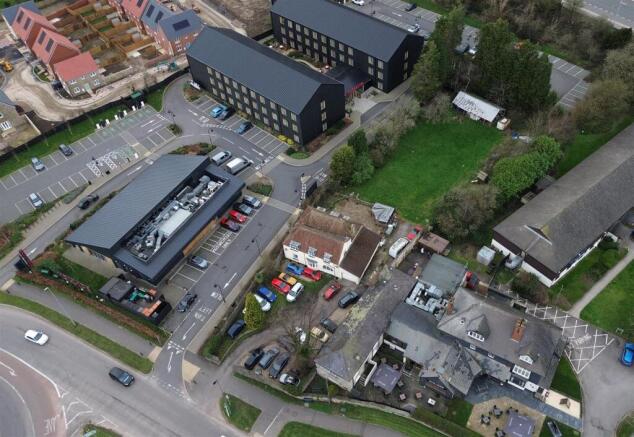 8 - Development Site For Sale, Cribbs Causeway.JPG