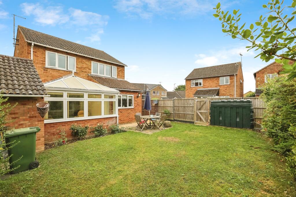 Main image of property: Elm Road, Folksworth, Peterborough