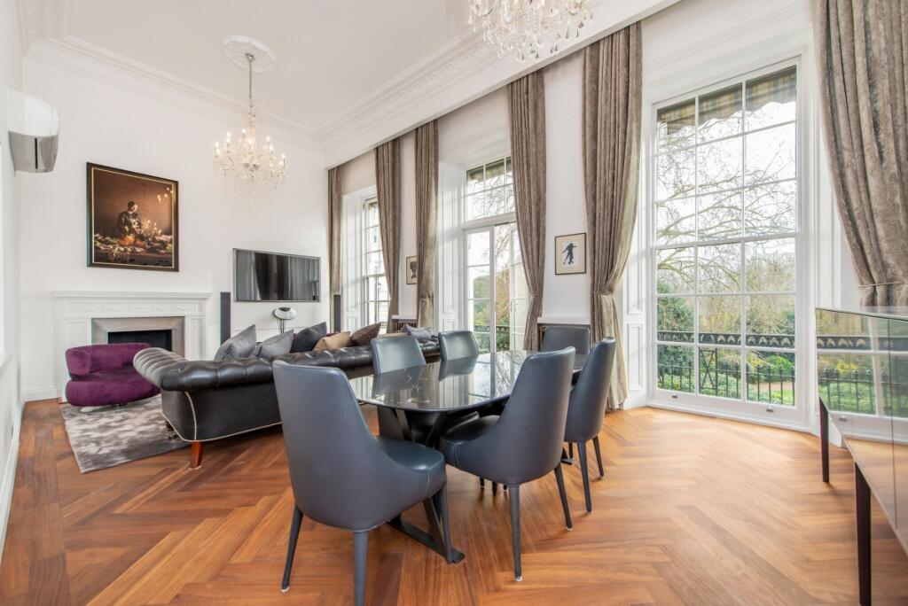Main image of property: Hyde Park Gardens, Bayswater, London, W2